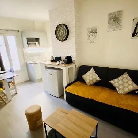 Enghien-les-bains: Au Coeur Du Centre Ville. Appartamento *